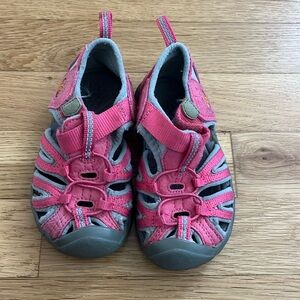 Keen water shoes